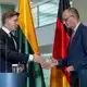Der Kanzler äußerte sich nach einem Treffen mit dem litauischen Ministerpräsidenten Mindaugas Sinkevi?ius in Berlin.  - Bild: Michael Kappeler/dpa