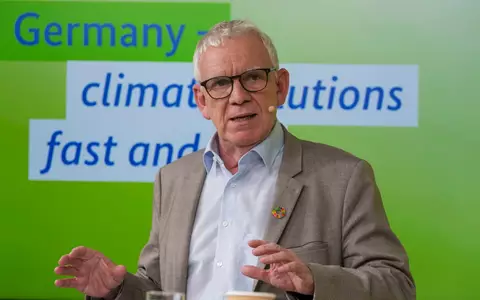 «Urgestein der deutschen Umwelt- und Klimapolitik»: Jochen Flasbarth (Archivbild) - Foto: Sergei Grits/AP/dpa