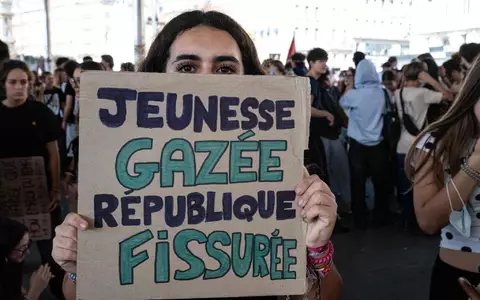 Protestierende Schüler rufen in Frankreich zu einem landesweiten Aktionstag auf. (Archivbild) - Foto: Miguel Medina/AFP/dpa