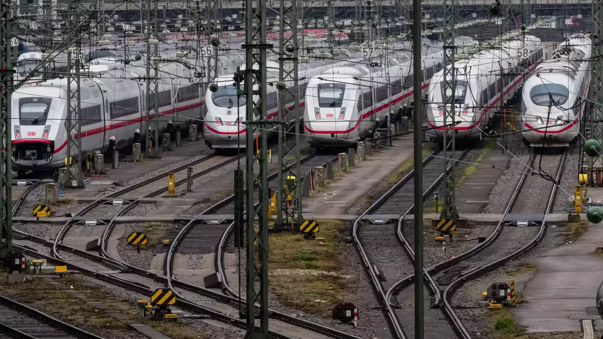 Wann wird die Lage bei der Bahn besser? - Bild: Peter Kneffel/dpa