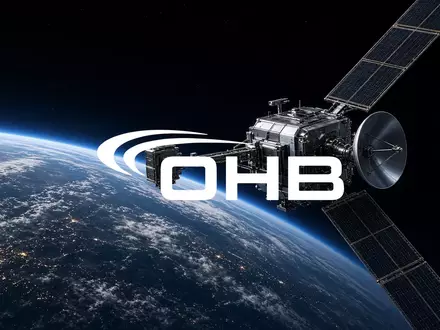 Ein hochmoderner Satellit im Weltraum als Symbol für die Raumfahrtindustrie. - Foto: über boerse-global.de