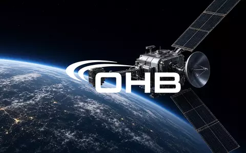Ein hochmoderner Satellit im Weltraum als Symbol für die Raumfahrtindustrie. - Foto: über boerse-global.de