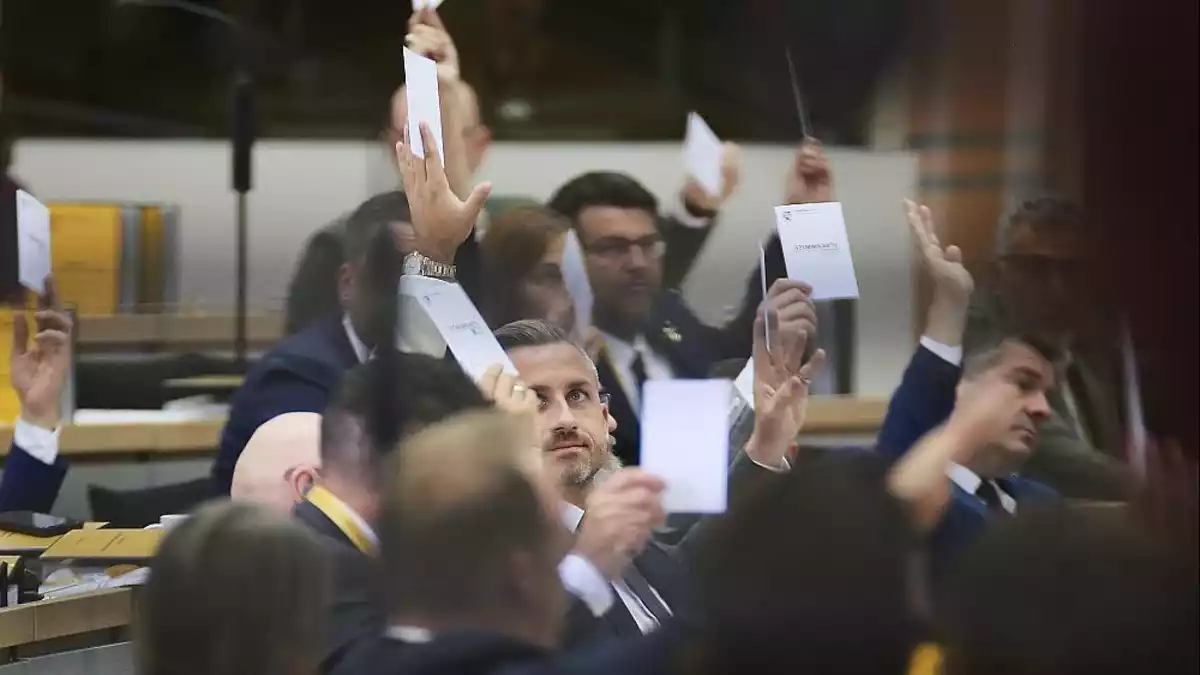 Sachsen-Anhalt: Pantisano wirft CDU blau-schwarzes Kartell vor