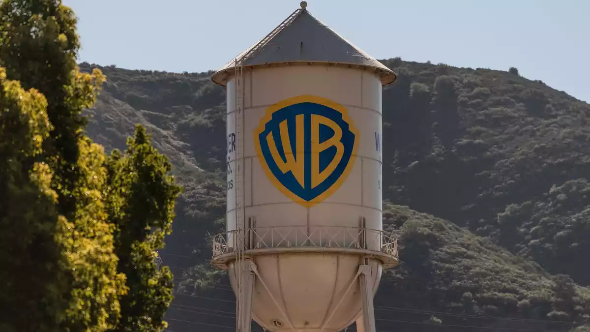Warner Bros. ist ein Hollywood-Urgestein. (Archivbild) - Bild: Jae C. Hong/AP/dpa