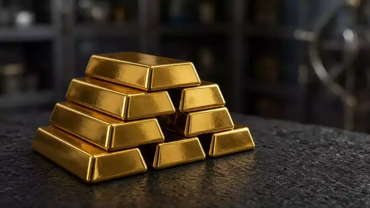 Gold at $4,131 as Fed Rate Path Clashes With Record Central Bank Buying