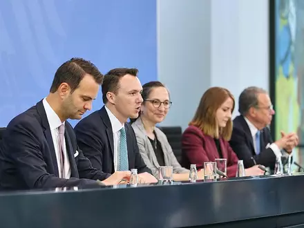 Vorstellung Abschlussbericht der Rentenkommission (Archiv) - Foto: via dts Nachrichtenagentur