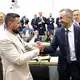 Mit der Wahl von AfD-Politiker Tobias Rausch (links) zum Landtagspräsidenten wird auch über eine mögliche Mehrheit für Ulrich Siegmund (AfD) als Ministerpräsident diskutiert.  - Bild: Jan Woitas/dpa pool/dpa