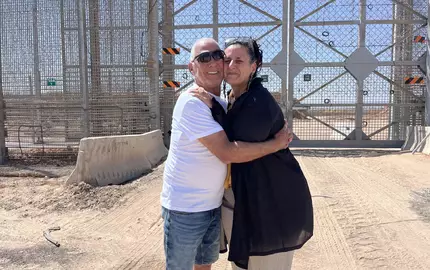Laut Efrat Machikawa waren für ihren vor drei Jahren in den Gazastreifen verschleppten Onkel Gadi Moses die Lügen der Entführer über seine Familie mit das Schlimmste. - Foto: Efrat Machikawa/-/dpa