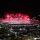 Feuerwerk im Monumental-Stadion von Buenos Aires zum Messi-Abschied. - Bild: Julian Bongiovanni/AP/dpa