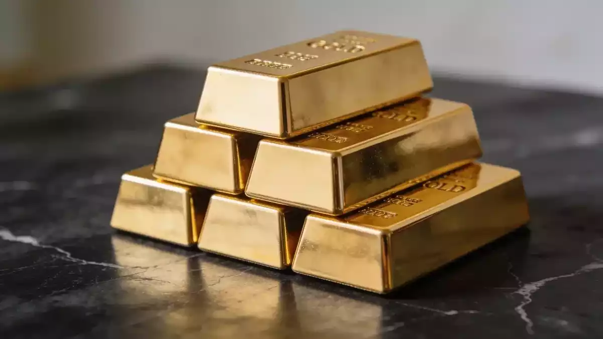 Gold Rebound Fades as LBMA Sees $5,013 in a Year