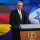 Bundeskanzler Friedrich Merz (CDU) hat Israel die Unterstützung Deutschlands zugesagt. (Archivbild) - Bild: Ariel Schalit/Pool AP/dpa