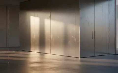 Minimalistisches Interieur mit gebürsteten Aluminiumoberflächen und sanftem Lichteinfall. - Foto: über boerse-global.de