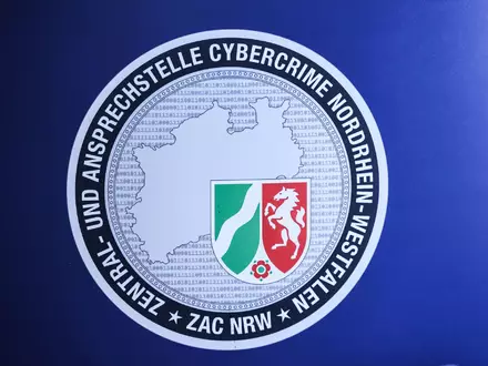 Im Ausland wurde ein Mitglied der Hackergruppe Qilin festgenommen. (Symbolbild) - Foto: Oliver Berg/dpa