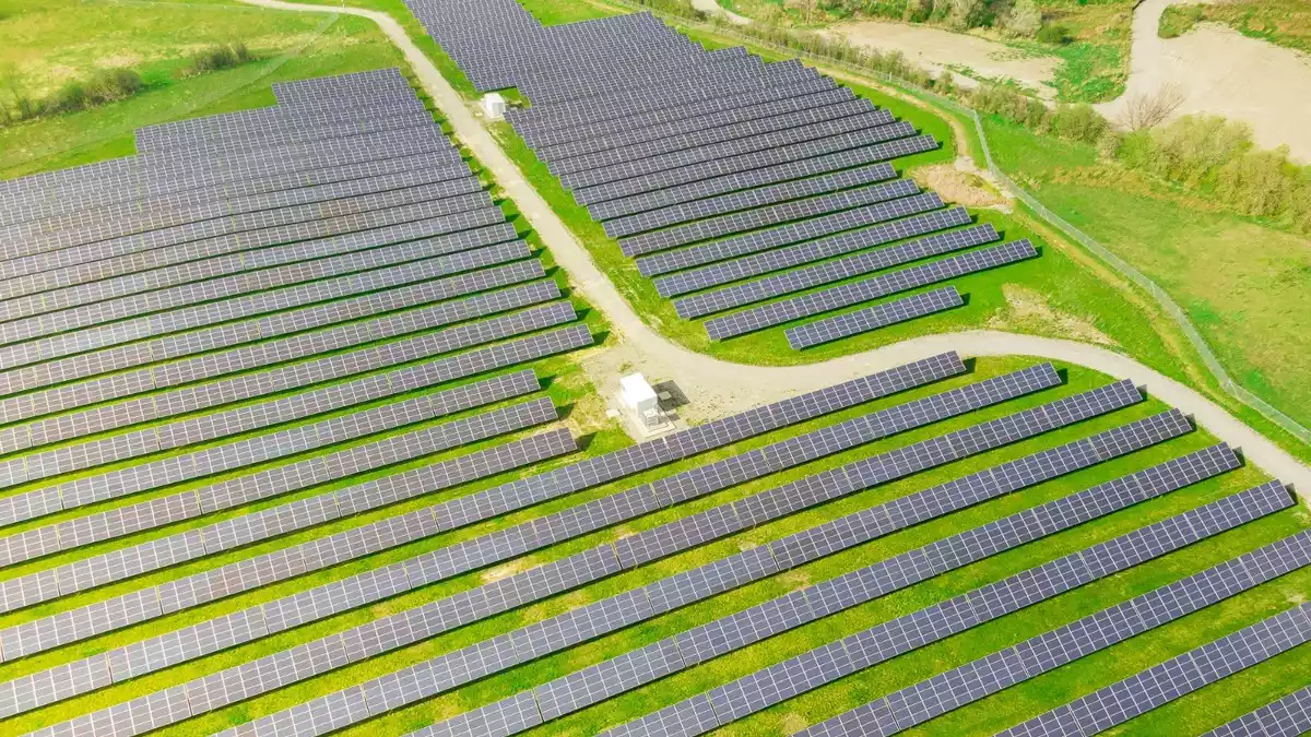 PVMarktplatz.de: Warum reale Ertragsdaten bei PV-Bestandsanlagen für mehr Transparenz sorgen können - Bild: presseportal.de