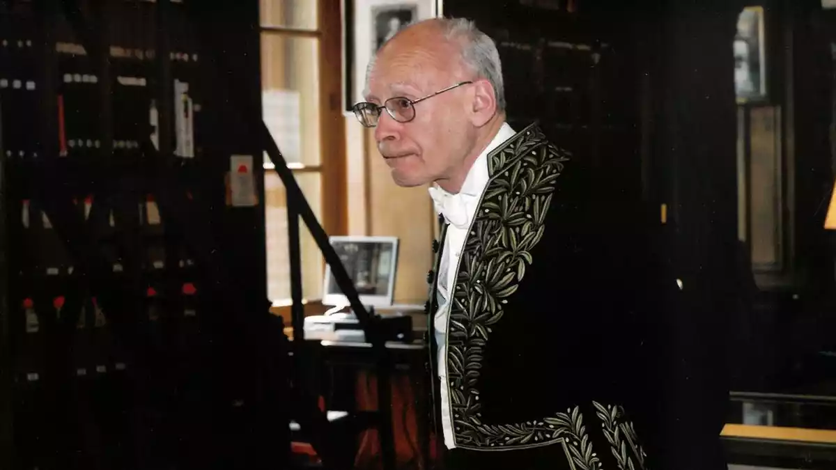 Henri Kagan wurde der Nobelpreis für Chemie zuerkannt.  - Bild: Brigitte Eymann/Académie des Sciences/AP/dpa