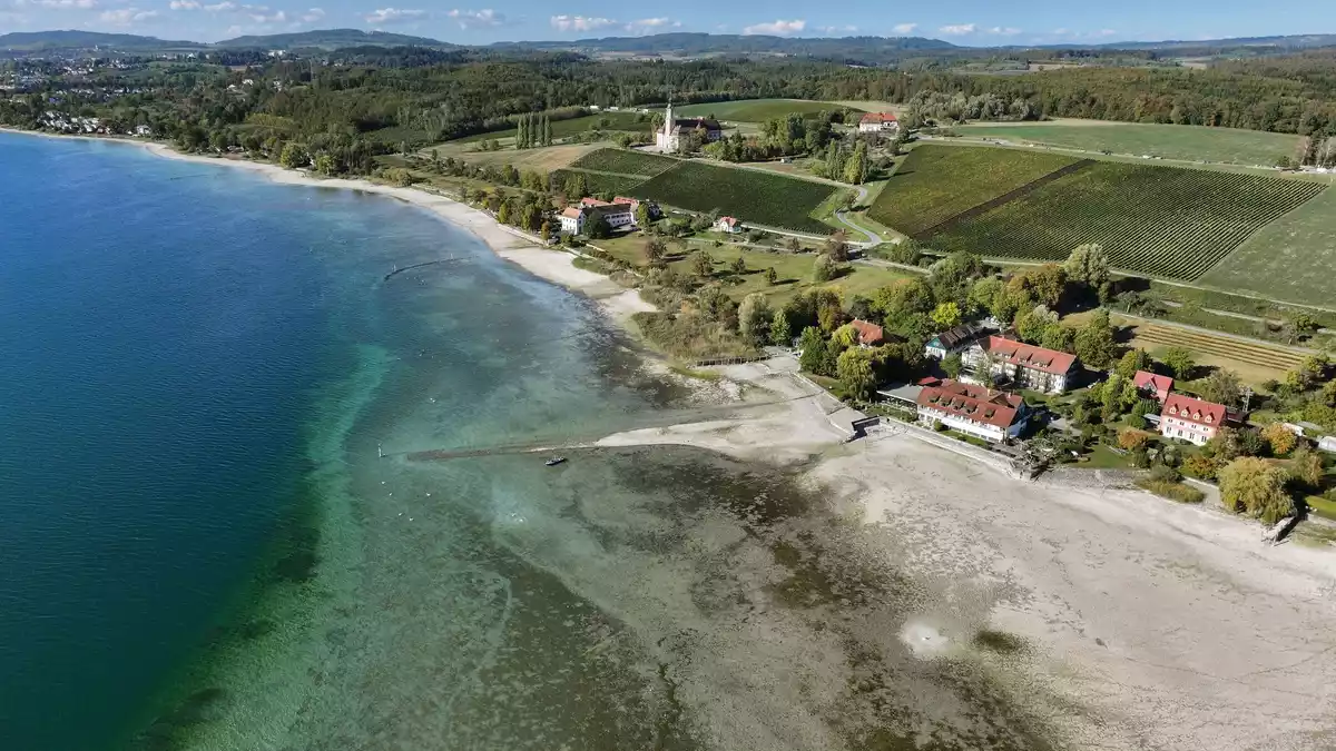 Es braucht einen deutlich zu nassen Herbst und Winter, damit sich die Wasserstände nachhaltig erholen können. - Bild: Felix Kästle/dpa