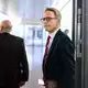 Der Vorsitzende des parlamentarischen Gremiums zur Kontrolle der Geheimdienste, Marc Henrichmann (CDU) verlangt schärfere Transparenzregeln für ehemalige Geheimnisträger.  - Bild: Annette Riedl/dpa