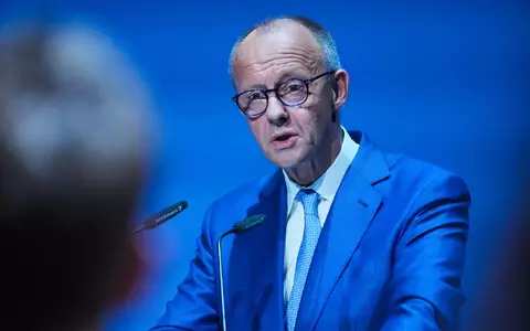 Bundeskanzler Friedrich Merz erwartet ein neues Bekenntnis der Koalition zum vereinbarten Reformkurs.  - Foto: Michael Kappeler/dpa