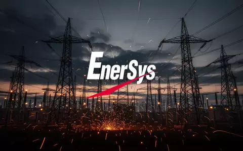 Abstrakte Darstellung von Hochspannungsleitungen und Energieinfrastruktur bei Dämmerung als Symbol für Marktvolatilität. - Foto: über boerse-global.de