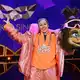 Nun wurde Schauspielerin und Moderatorin Ruth Moschner enthüllt. - Bild: Willi Weber/Joyn/dpa