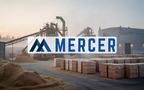 Moderne industrielle Anlage zur Zellstoffherstellung in der MorgendĂ€mmerung mit Fokus auf Nachhaltigkeit und Produktion. - Foto: ĂŒber boerse-global.de