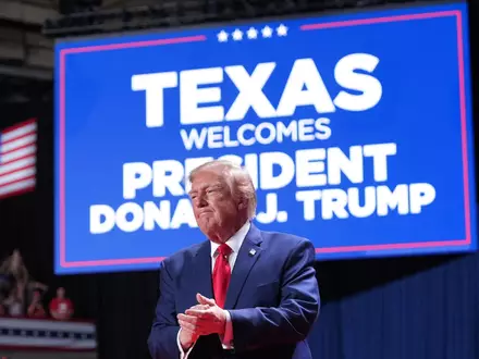 Es ist bereits Trumps dritte Reise nach Texas innerhalb eines Monats.  - Foto: Alex Brandon/AP/dpa