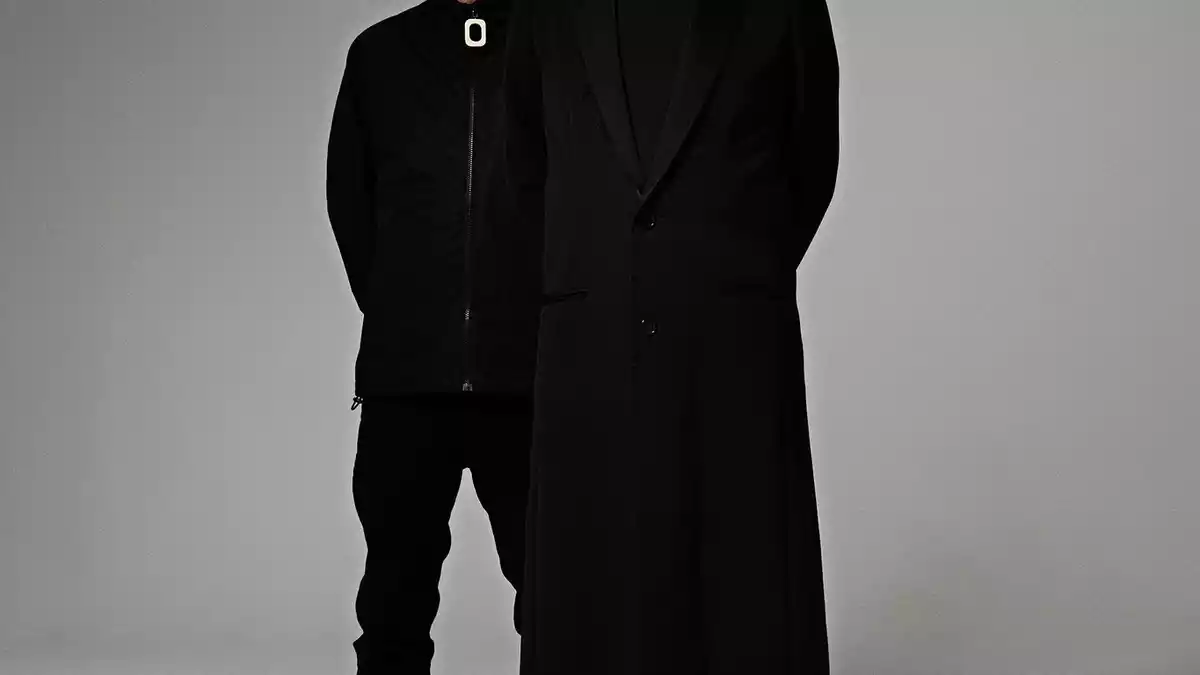 Das aktuelle Band-Foto der Pet Shop Boys. Die Pet Shop Boys veröffentlichen am 9. Oktober das Konzeptalbum «A Man From The Future», das die Geschichte des Mathematikers Alan Turing erzählt. (Handout) - Bild: Eva Pentel/Warner Music/dpa
