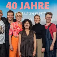 40 Jahre. Große Haie. Kleine Fische. | ARD-Vorabendserie Großstadtrevier feiert bunt-schillernden Jubiläumsabend - Foto: presseportal.de