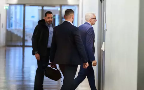 Im geheim tagenden Parlamentarischen Kontrollgremium (PKGr) des Bundestages wurde BND-Präsident Martin Jäger am Mittwoch zu den Spionagevorwürfen gegen den früheren Präsidenten des Bundesnachrichtendienstes, August Hanning, befragt.  - Foto: Annette Riedl/dpa