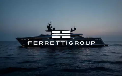 Abstrakte Darstellung einer modernen Yacht in einer ruhigen, abendlichen Meereskulisse. - Foto: über boerse-global.de