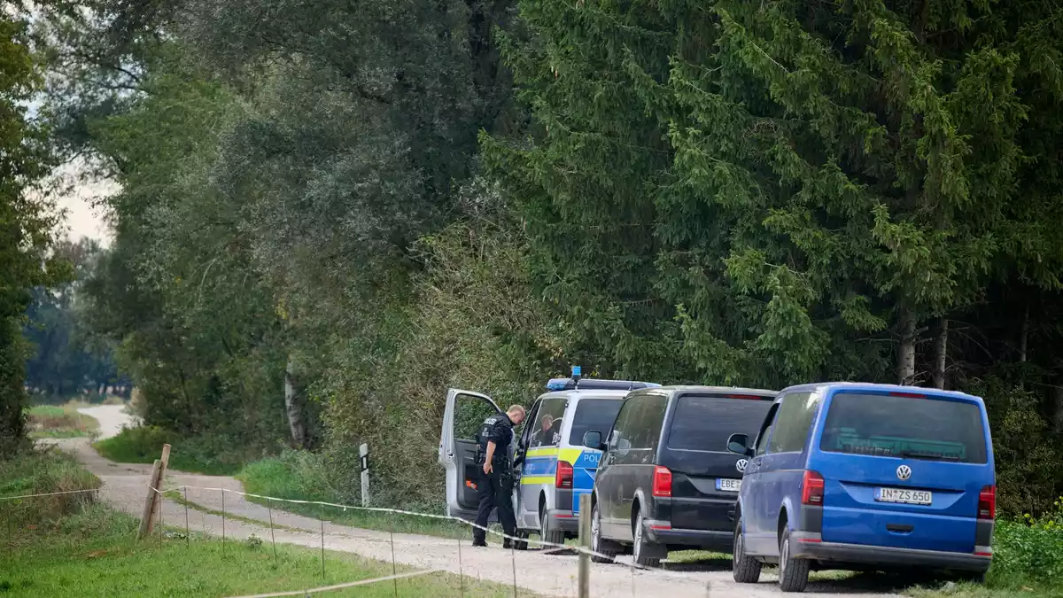 Die Suche nach einem möglichen Puma blieb bisher erfolglos. - Bild: Peter Kneffel/dpa