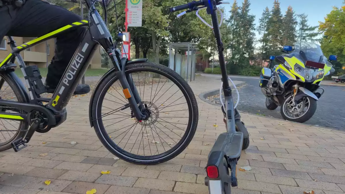 POL-RZ: E-Scooter im Visier: Bilanz nach zweitägiger Kontrollaktion - Bild: presseportal.de