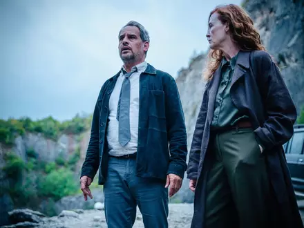 Was, wenn die Vergangenheit nicht vergangen ist? Moritz Bleibtreu ermittelt ab 27. November in der ARD-Mystery-Thriller-Serie RITUS - Foto: presseportal.de