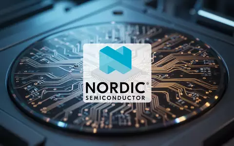 Nahaufnahme von komplexen Silizium-Wafer-Strukturen in einer modernen Halbleiterfertigung mit atmosphärischer Beleuchtung. - Foto: über boerse-global.de