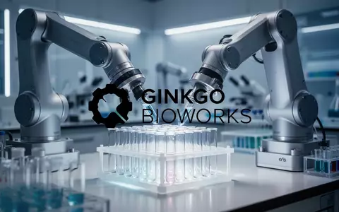 Hochmodernes, automatisiertes Biotechnologie-Labor mit Roboterarmen und leuchtenden Glasphiolen. - Foto: über boerse-global.de