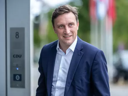 Niedersachsens SPD-Chef Lechner fordert «klaren Plan» von Merz. (Archivbild)  - Foto: Michael Kappeler/dpa