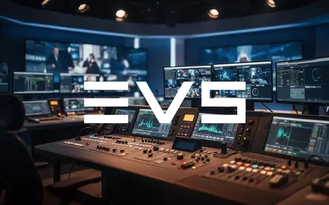 Abstrakte Darstellung eines professionellen Fernseh-Regieraums in stimmungsvoller Beleuchtung. - Foto: über boerse-global.de