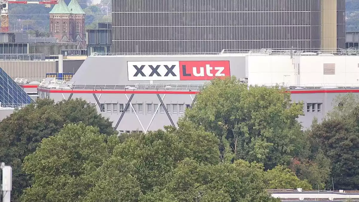 XXXLutz rechnet bei Porta-Übernahme mit vertiefter EU-Prüfung