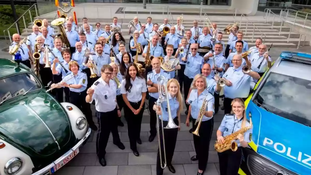 POL-KA: (KA) Karlsruhe - Polizeimusikkorps Karlsruhe spielt für Helfer und Retter: Blaulichtkonzert am 15. Oktober 2026 beim BGV - Bild: presseportal.de