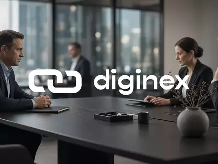 Abstrakte Darstellung einer geschäftlichen Verhandlung in einem modernen Bürokontext, die Unternehmensumstrukturierung symbolisiert. - Foto: über boerse-global.de