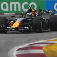 Max Verstappen ist in der Sprint-Qualifikation nicht zu schlagen. - Foto: Ng Han Guan/AP/dpa