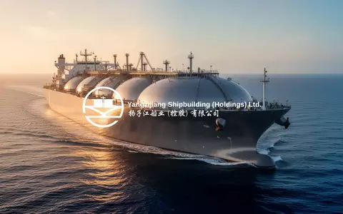 Ein moderner LNG-Tanker auf dem offenen Meer bei goldenem Licht. - Foto: über boerse-global.de