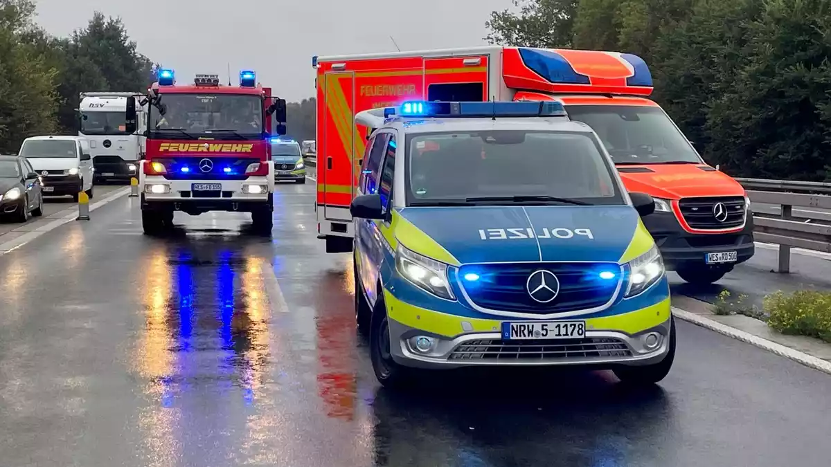FW Hünxe: Verkehrsunfall auf der BAB 3 - Bild: presseportal.de