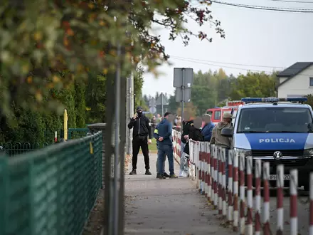 Am Donnerstag war bei einem Messerangriff in einer Schule die Hausmeisterin getötet worden. (Archivbild) - Foto: Marcin Obara/PAP/dpa