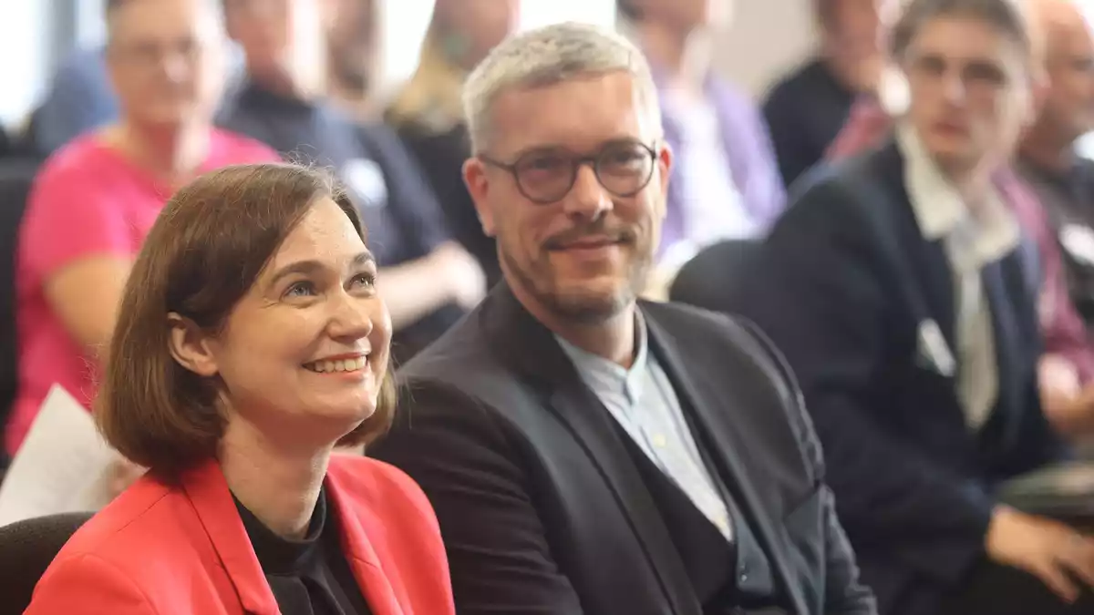 «Nun beginnt die Arbeit», sagte Grünen-Fraktionschefin Müller mit Blick auf die anstehenden Koalitionsverhandlungen. - Bild: Danny Gohlke/dpa