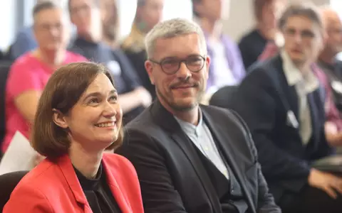 «Nun beginnt die Arbeit», sagte Grünen-Fraktionschefin Müller mit Blick auf die anstehenden Koalitionsverhandlungen. - Foto: Danny Gohlke/dpa