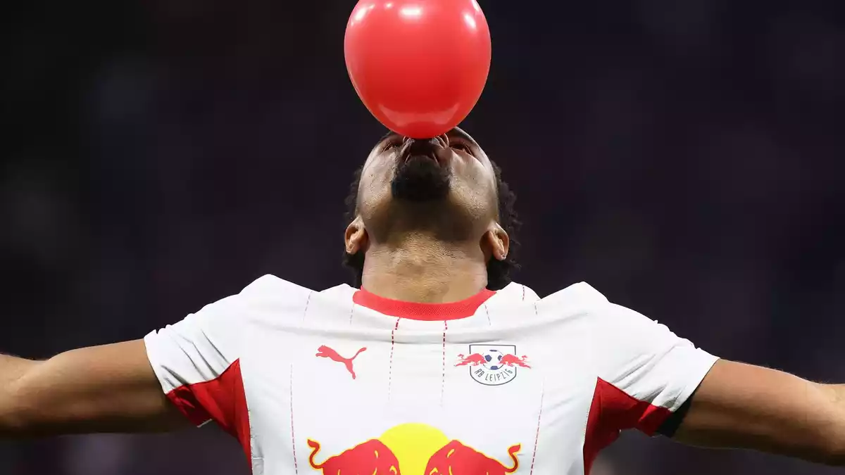 Christopher Nkunku traf in der ersten Halbzeit dreifach.  - Bild: Jan Woitas/dpa