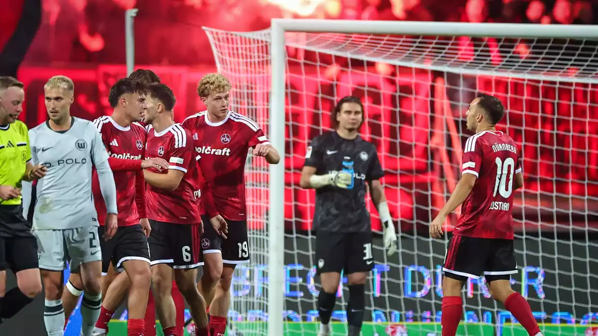 Nürnberg legte eine starke Aufholjagd hin. - Bild: Daniel Karmann/dpa