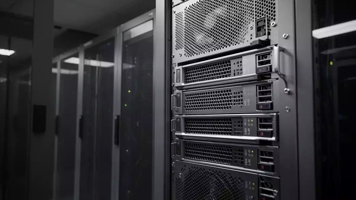 WinApps bringt Windows-Programme per KVM in den Linux-Desktop