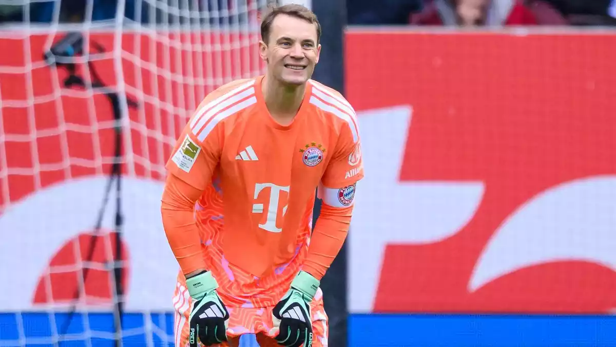 Bayern-Torwart Manuel Neuer kassierte das schnellste Gegentor der Liga-Geschichte. - Bild: Tom Weller/dpa